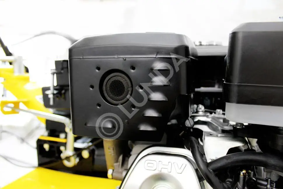 Сельскохозяйственная машина MK-15000P, Huter